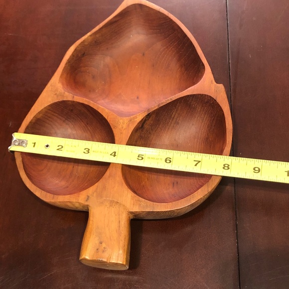 MCM Wood of the World Hand Carved Wood Leaf Tray - Picture 11 of 12